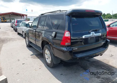 2007 Toyota 4Runner Sr5 V6 z USA, uszkodzony, nr VIN JTEZU14RX78075502